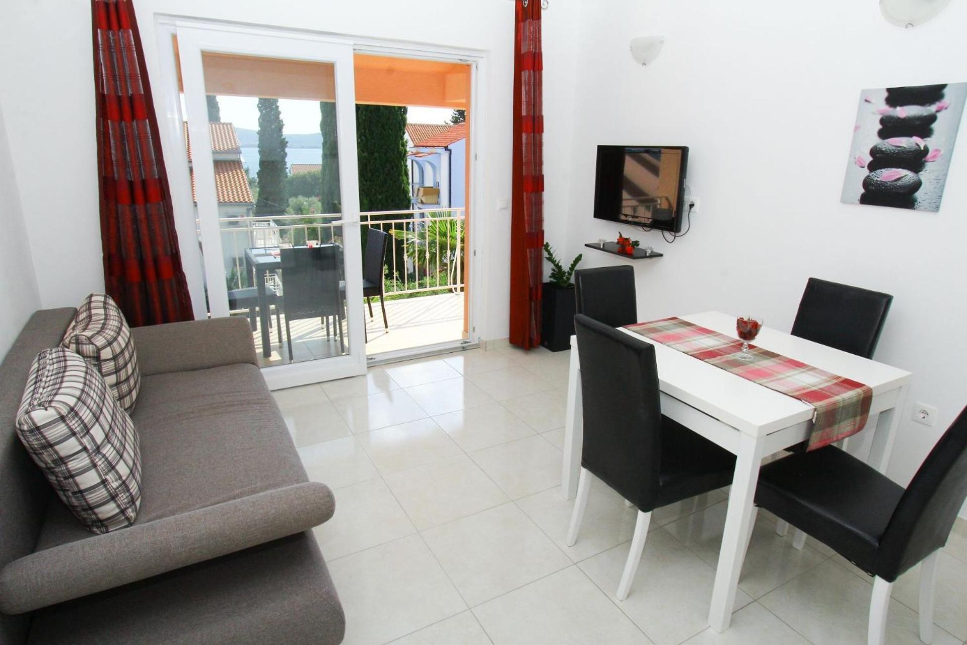 Apartments Renato Sveti Filip i Jakov Zewnętrze zdjęcie